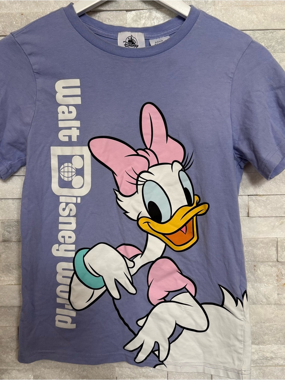 Disney Parks Girls WDW Daisy Duck Graphic Tee (size XL)